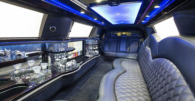 Novato Lincoln Stretch Limo Interior